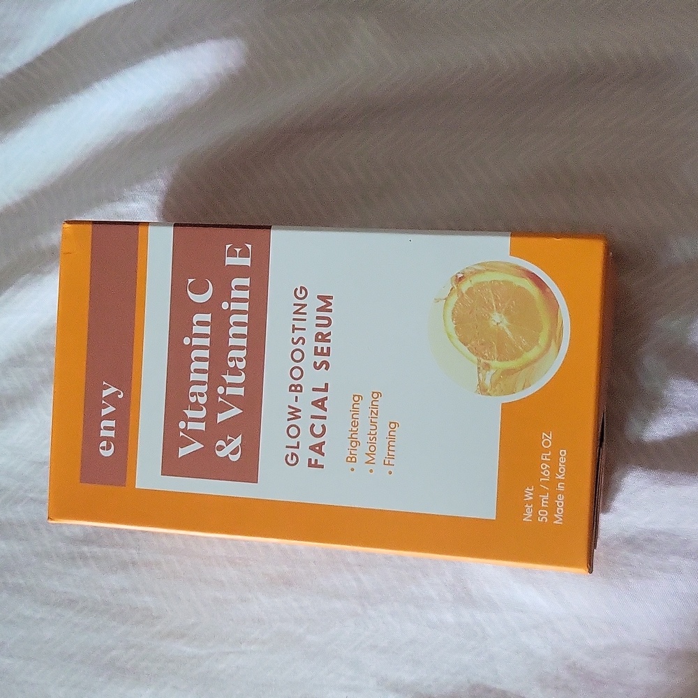ENVY VITAMIN C & VITAMIN E FACIAL SERUM Glow Boosting  Made in korea 50ml